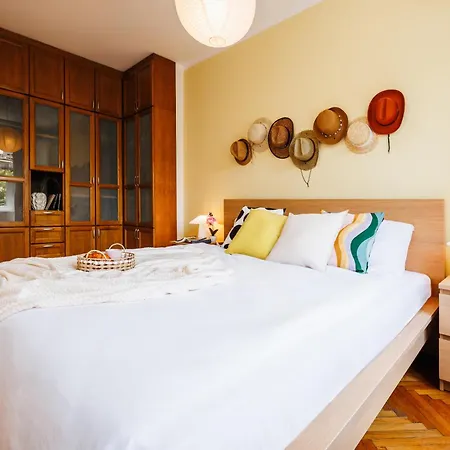 Sunwave With Terrace 280 Mbps Old Town Renovated Lejlighed Beograd